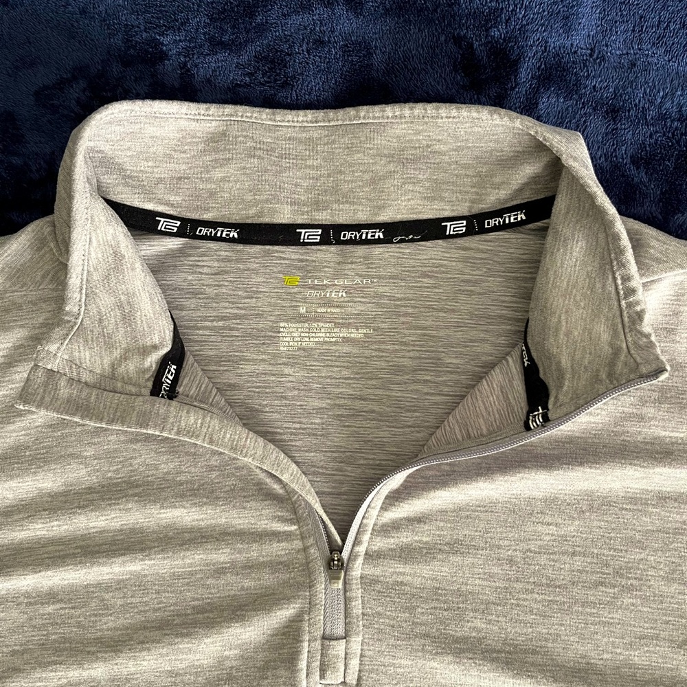 Men’s Tek Gear Kohls Brand Gray Medium Pullover